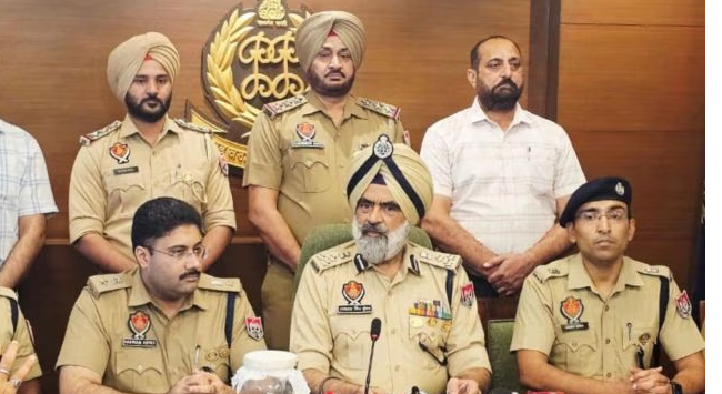 "mohali police arrest jaish terrorist nayagaon taxi driver murder"